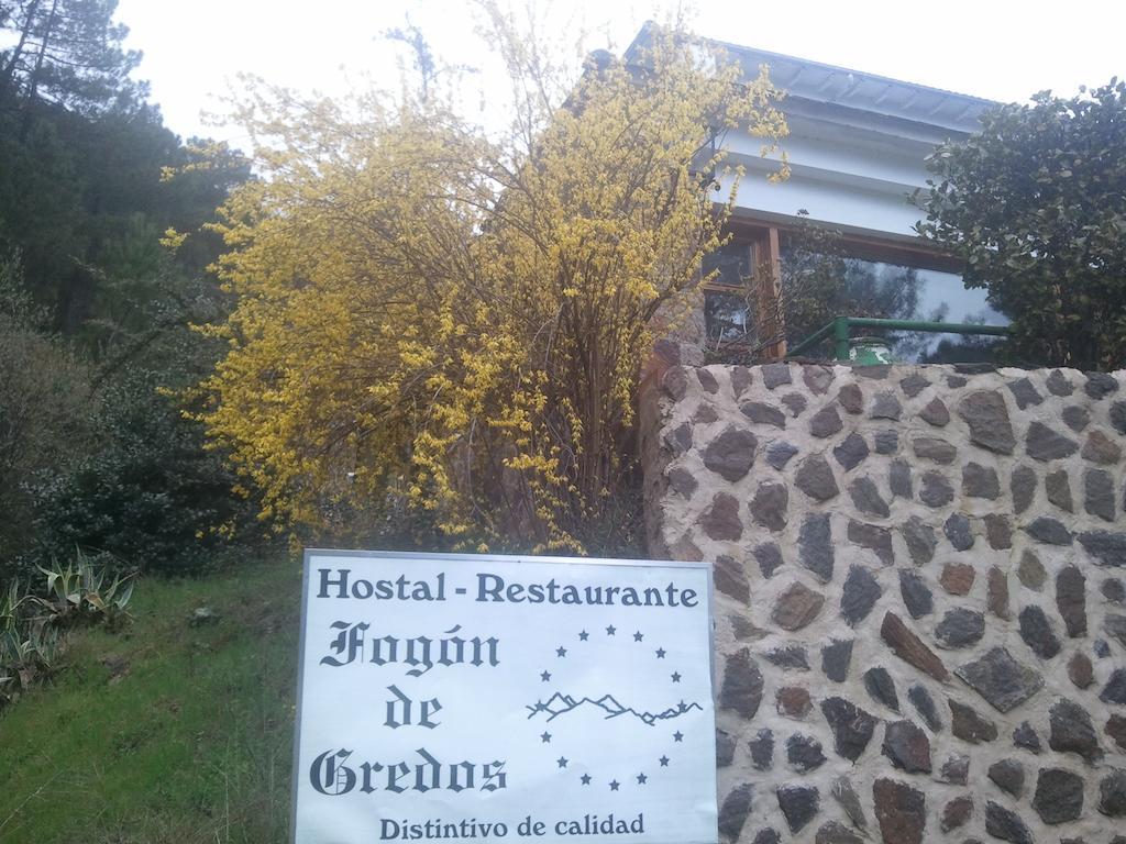 Hostal-Restaurante Fogon De Gredos Guisando Buitenkant foto